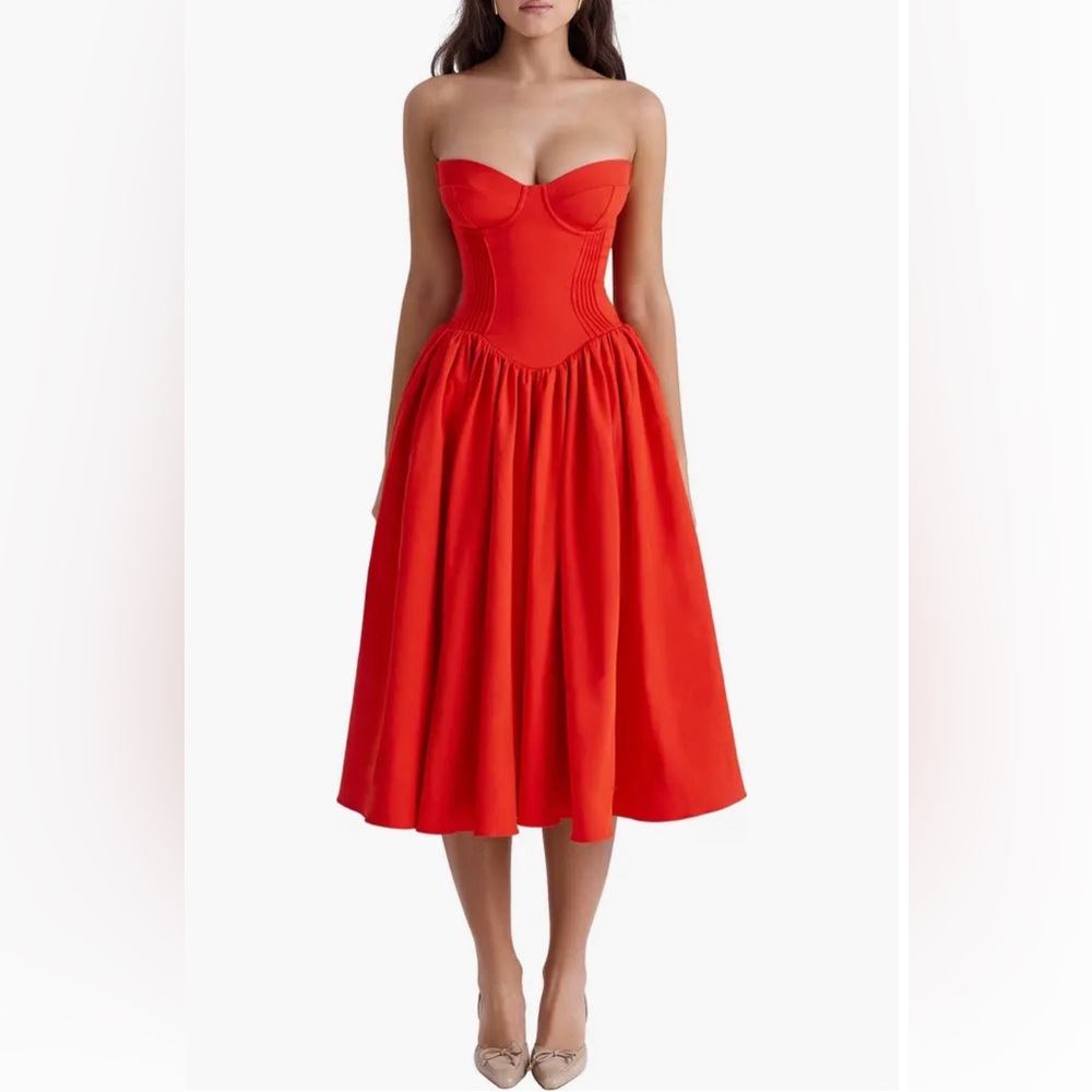 House of CB flame red corset dress 🔥
